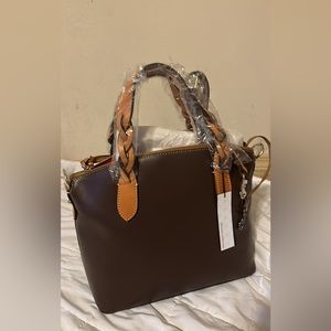 Brown leather Dooney & Bourke large bag. Never been used
